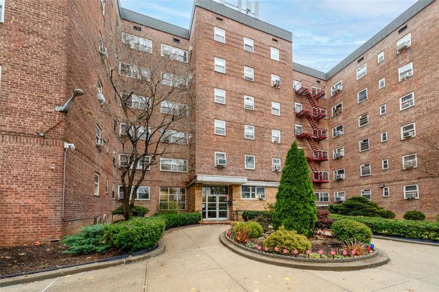 $398,000 | 43-57 Union Street, Unit 3B | Flushing