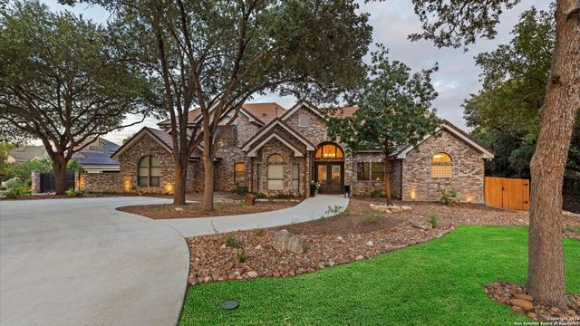 $1,490,000 | 218 Post Oak Way | Shavano Creek