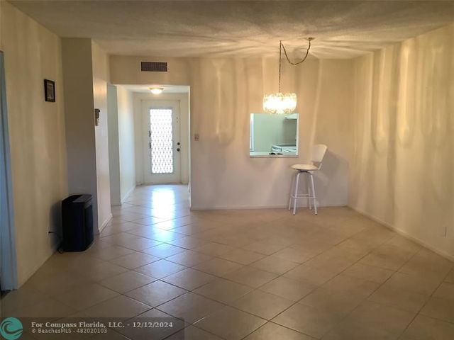 $125,000 | 1055 Country Club Drive, Unit 202 | Margate