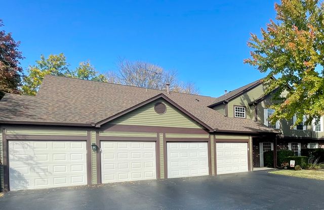 $300,000 | 2203 Worthing Drive, Unit 101A | Naperville