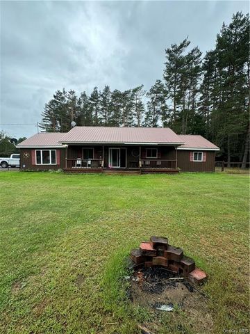 $358,000 | 6261 Burnham Road | Greig