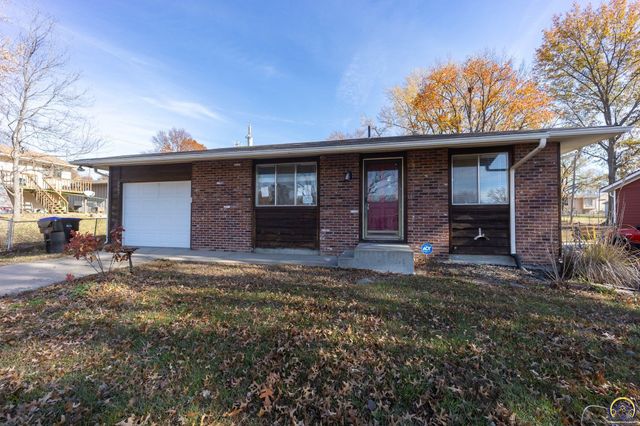 $169,900 | 3842 Southwest Cambridge Terrace | Topeka