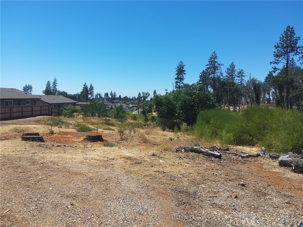 a view of a lake with houses