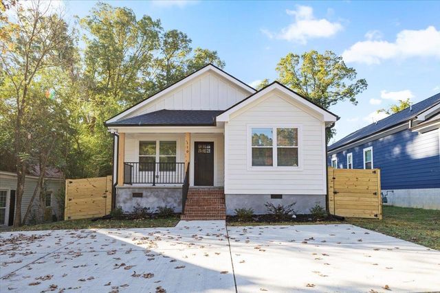 $2,400 | 110 East Ransom Street | Fuquay-Varina