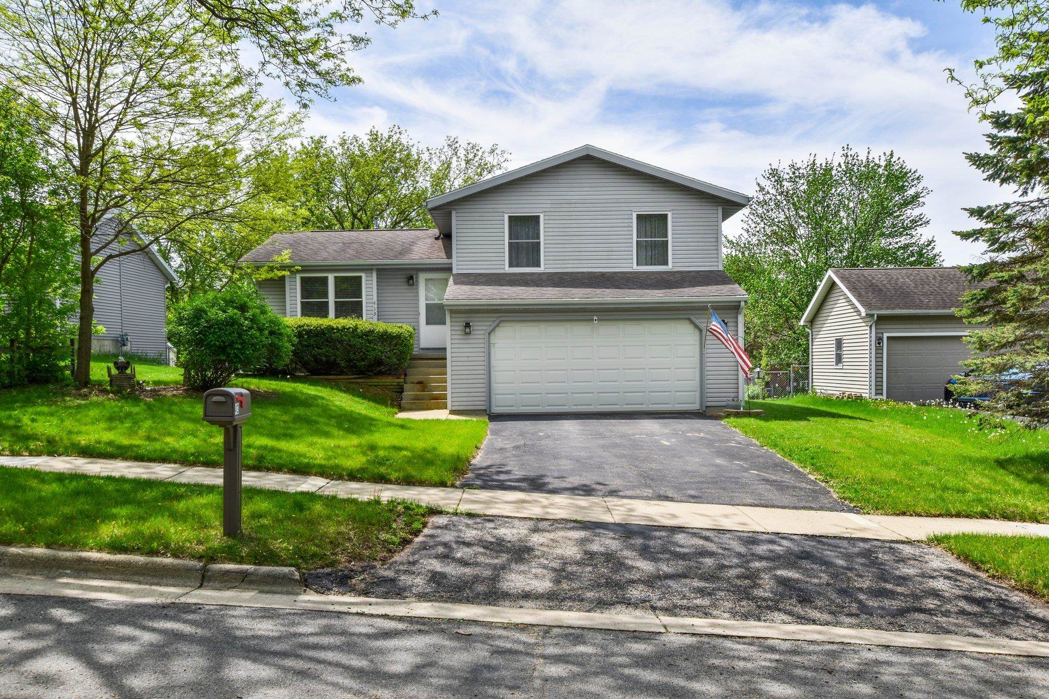 413 7 Nations Drive, Madison, WI 53713 | Compass