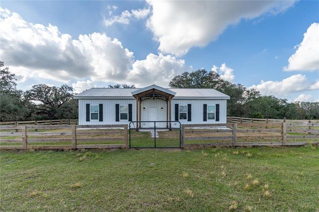 $1,125,000 | 207 King Road