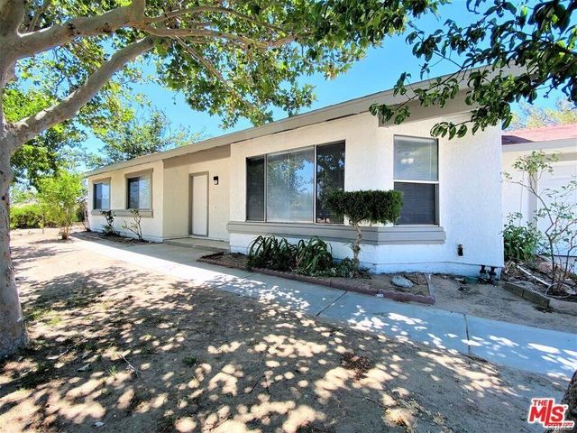 $2,850 | 16716 Stagecoach Avenue | Lake Los Angeles