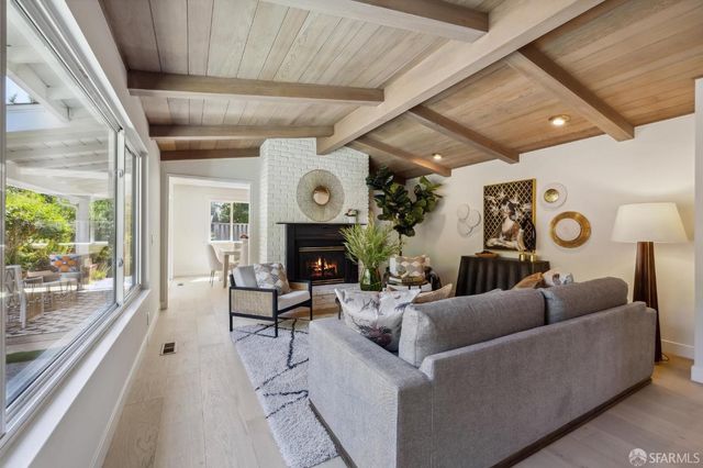 $1,929,000 | 22 Lance Court | Moraga