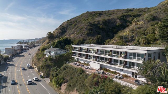 $6,000 | 20747 Pacific Coast Highway, Unit 14 | Eastern Malibu