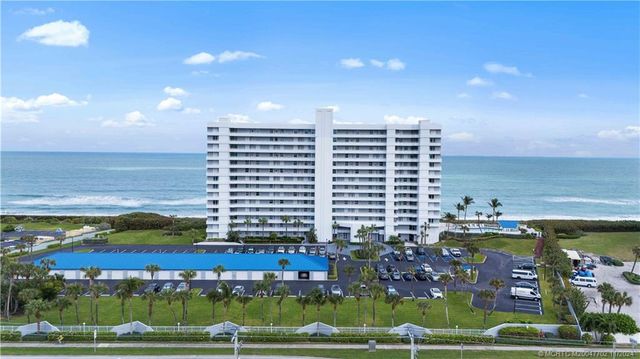 $950,000 | 9600 South Ocean Drive, Unit 1009 | Hutchinson Island South