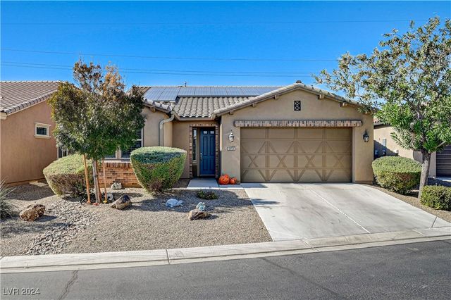 $470,000 | 5653 Pleasant Palms Street | Runvee Hobart