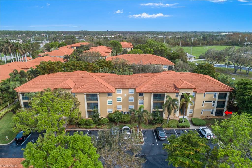 Welcome to 8870 Colonnades Court West, Apt. 317, in the community of San Mirage in Bonita Springs.