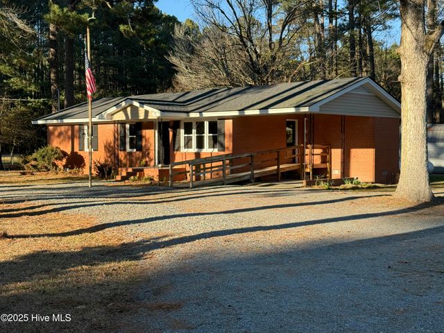 $299,900 | 640 Crocker Road | Smithfield Township - Johnston County