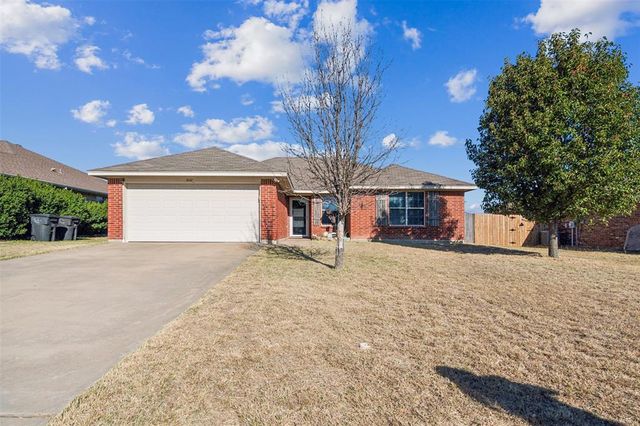 $249,900 | 1632 Turtledove Drive | Cleburne