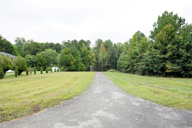 $445,000 | 1210 Old Hundred Road | Midlothian