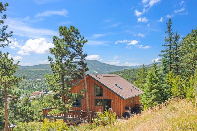 $784,999 | 41 Forest Road | Nederland