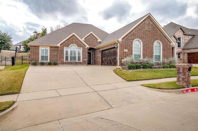 $430,000 | 9025 Reata W Drive | Benbrook