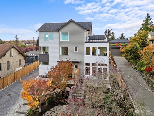 $1,649,950 | 4127 48th Avenue South | Seward Park