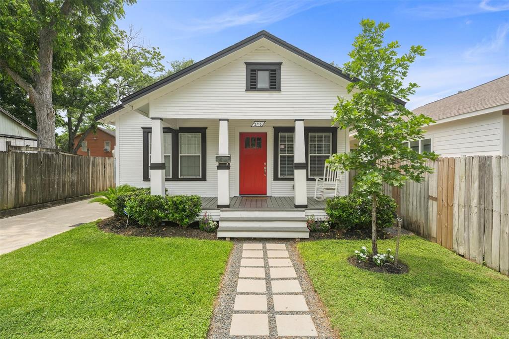 Welcome to 2715 Reynolds. The cutest house on the block. Lovingly restored to its craftsman style no detail has been overlooked. Framed by lush landscaping and a manicured lawn, it  welcomes you to explore further.