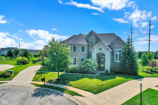 $790,000 | 2929 Post Oak Court | Oak Manor