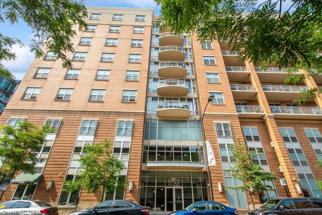 $320,000 | 950 West Monroe Street, Unit 702 | West Loop