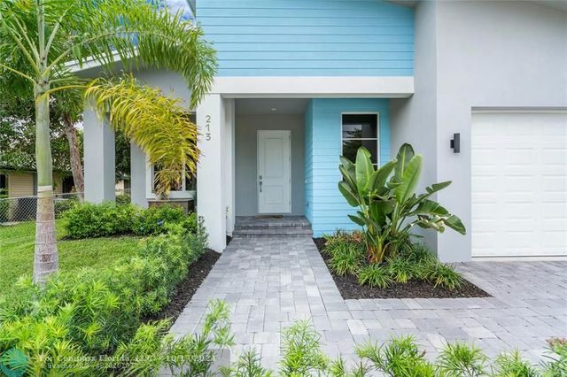 $915,000 | 213 Southwest 6th Avenue | Delray Beach