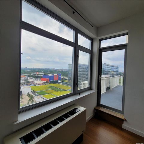 $958,000 | 40-28 College Point Boulevard, Unit PH111 | Flushing