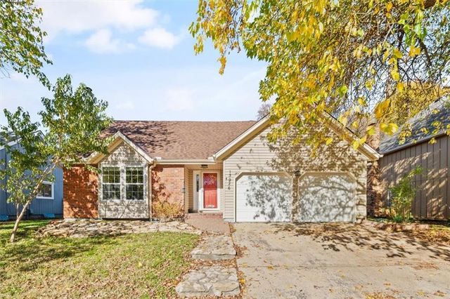 $345,000 | 13926 West 89th Street | Shawnee Mission