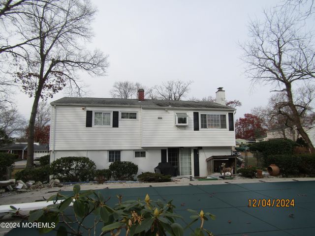 $549,000 | 1023 Amethyst Drive | Toms River