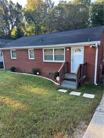 $155,000 | 2404 Phillips Avenue | Textile Dr.-Waugh St.