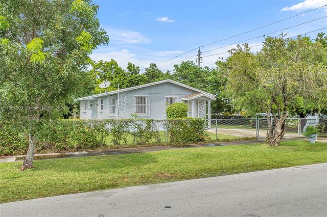 $499,000 | 11705 Southwest 187th Street | South Miami Heights