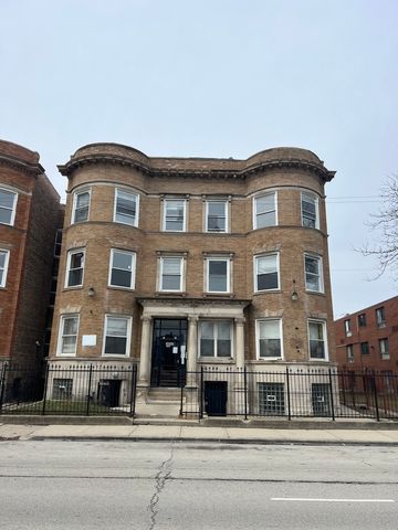 $2,133 | 3652 South Indiana Avenue, Unit 2N | Bronzeville