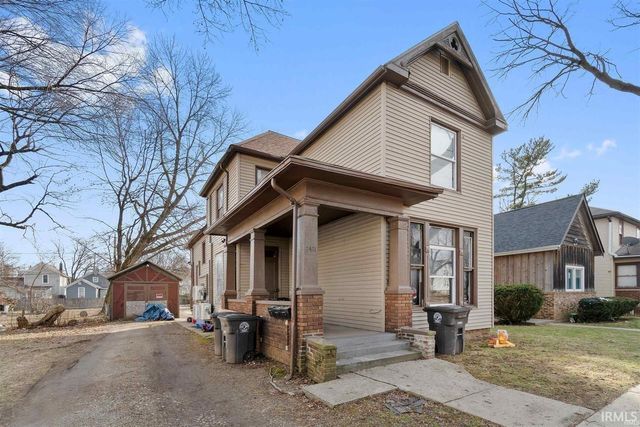 $159,900 | 2411 Fox Avenue | Creighton Home