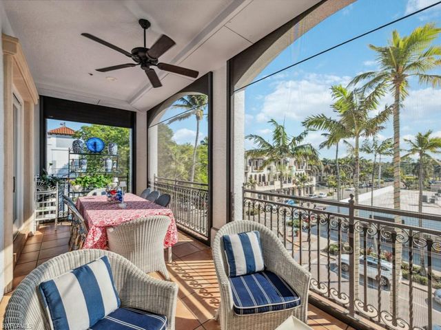 $2,925,000 | 625 5th Avenue South, Unit PH302 | Downtown Naples