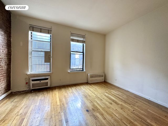 $1,975 | 1670 York Avenue, Unit 5C | Upper East Side