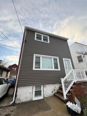 $389,900 | 30 Seafoam Street | New Dorp Beach