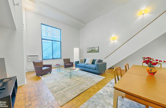 $1,250,000 | 148 West 23rd Street, Unit 1G | Chelsea