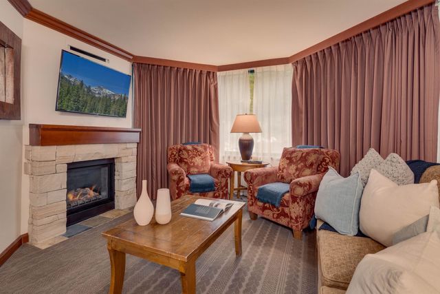 $720,000 | 400 Resort Road, Unit 317 319 | Truckee