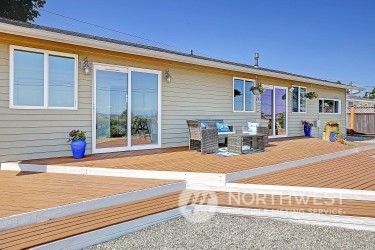 a house view with a outdoor space