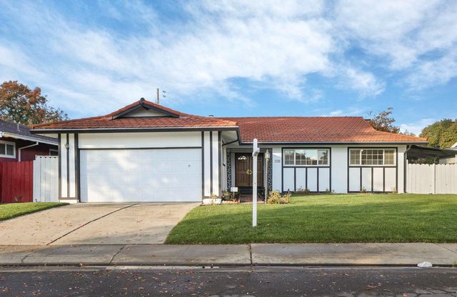 $450,000 | 113 Whitburn Court | Upper Hammer Lane-Thornton Road