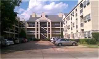 $1,500 | 4800 West Lovers Lane, Unit 112 | Bird Streets