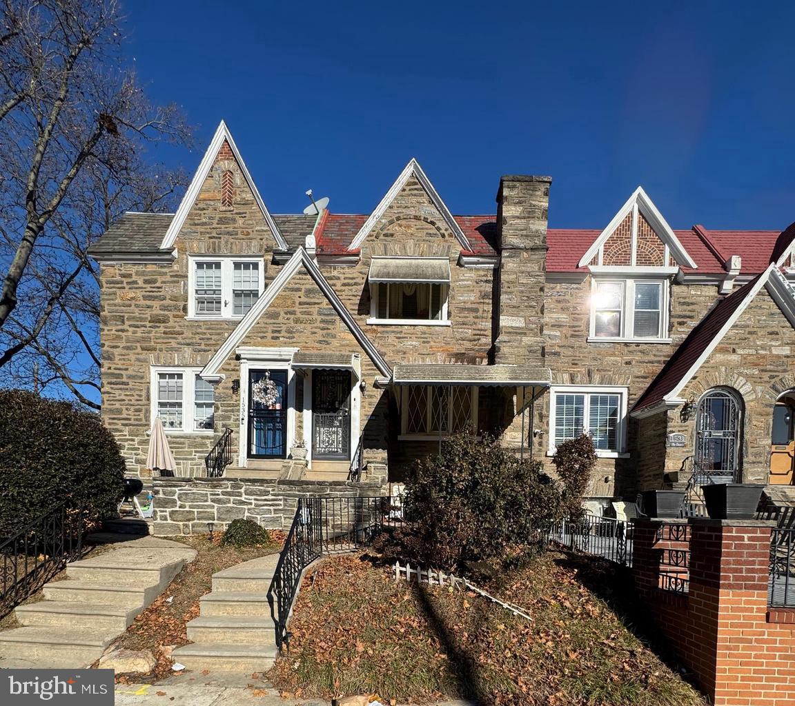 1533 West Chelten Avenue, Philadelphia, Pa 19126 