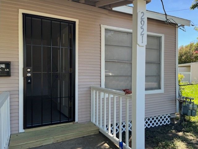 $750 | 2921 Coleman Avenue | Westside