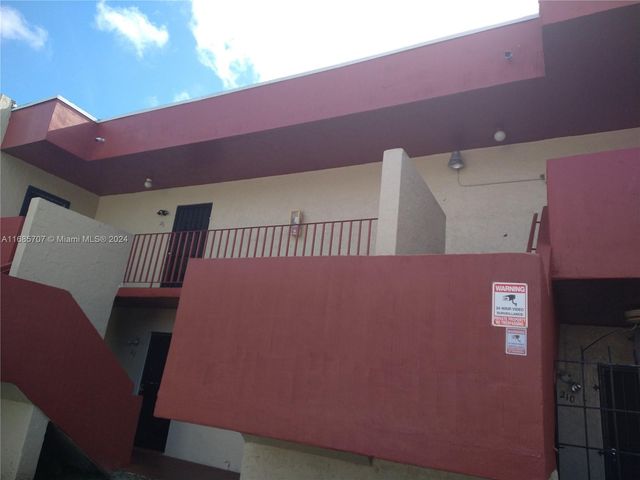 $2,195 | 214 Northeast 141st Street, Unit 1024 | Golden Glades