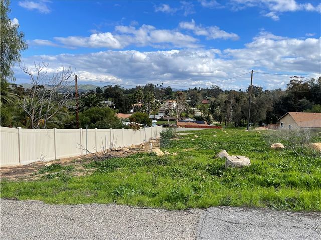 $59,900 | 0 Maes Lake | North Lake Elsinore