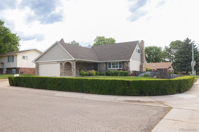 $685,000 | 7171 South Teller Court | Columbine West