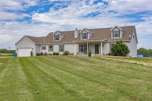 $710,000 | 34387 Cedar Niles Road | Valley Township - Miami County