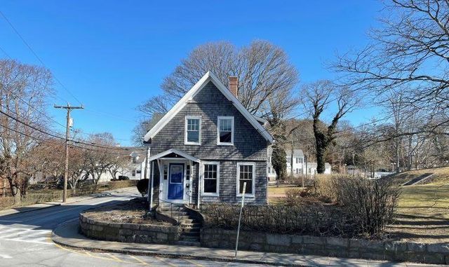 $3,500 | 1 School Street | Woods Hole