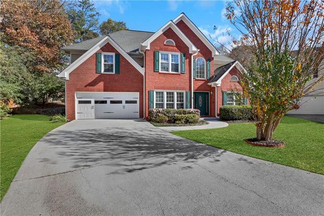 $567,500 | 1587 Ridge Point Court Northwest | Chadwick Pointe