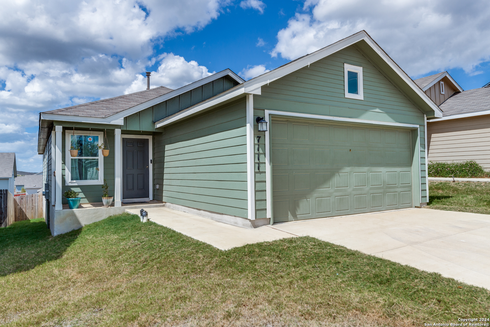 a front view of house with yard